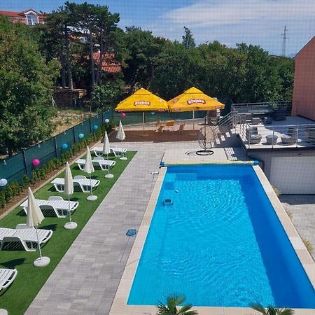Apartments Adria Crikvenica Eksteriør billede