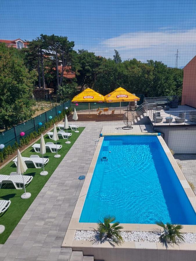 Apartments Adria Crikvenica Eksteriør billede
