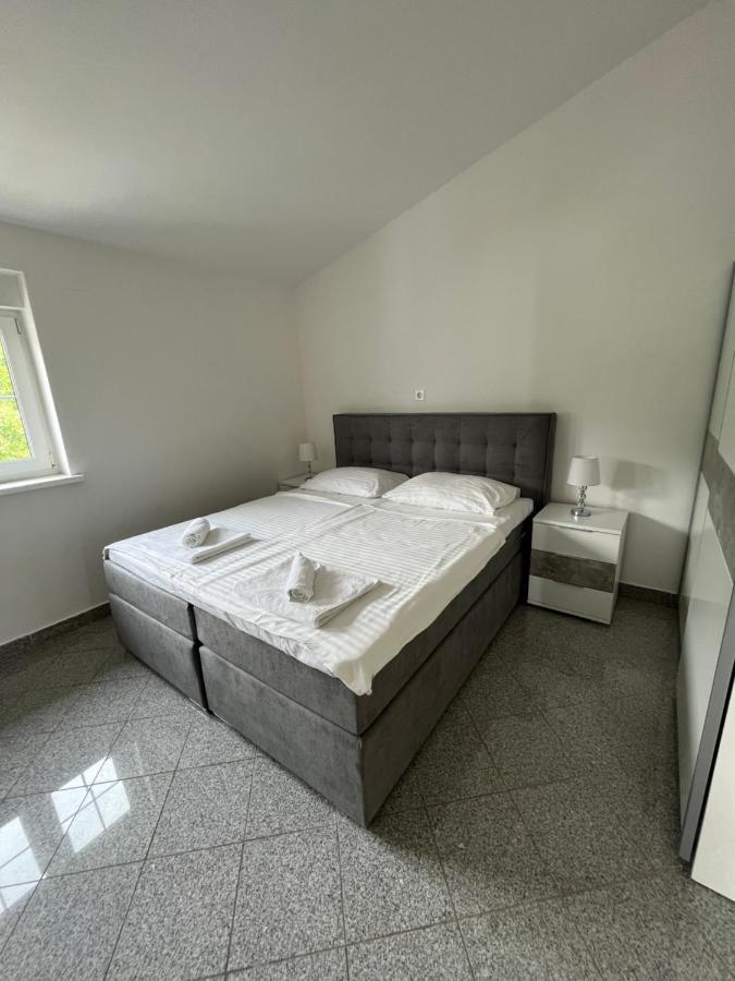 Apartments Adria Crikvenica Eksteriør billede