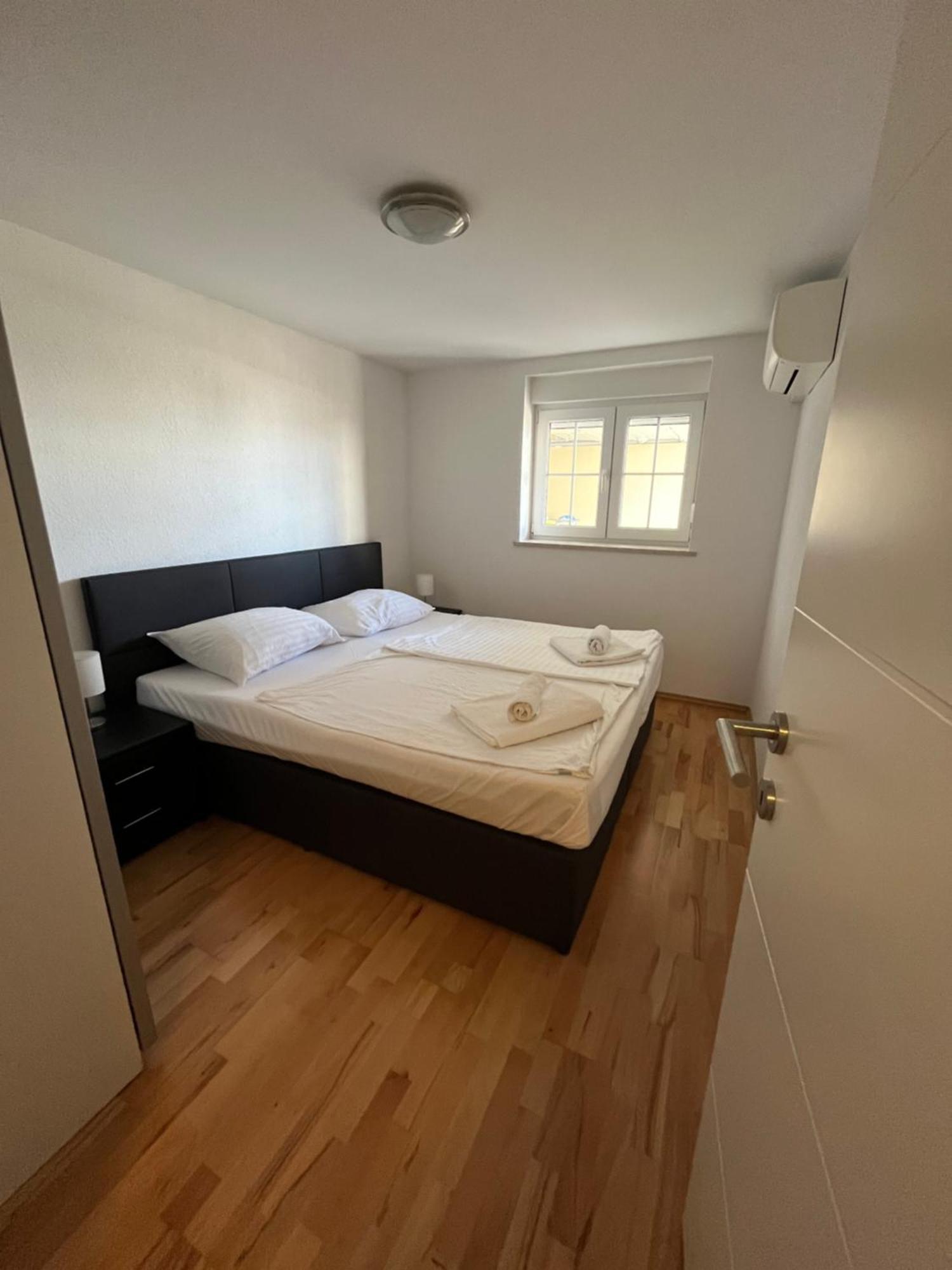 Apartments Adria Crikvenica Eksteriør billede
