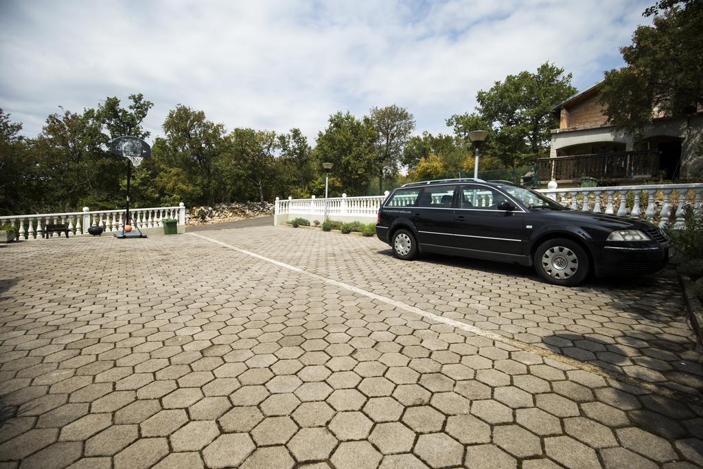 Apartments Adria Crikvenica Eksteriør billede